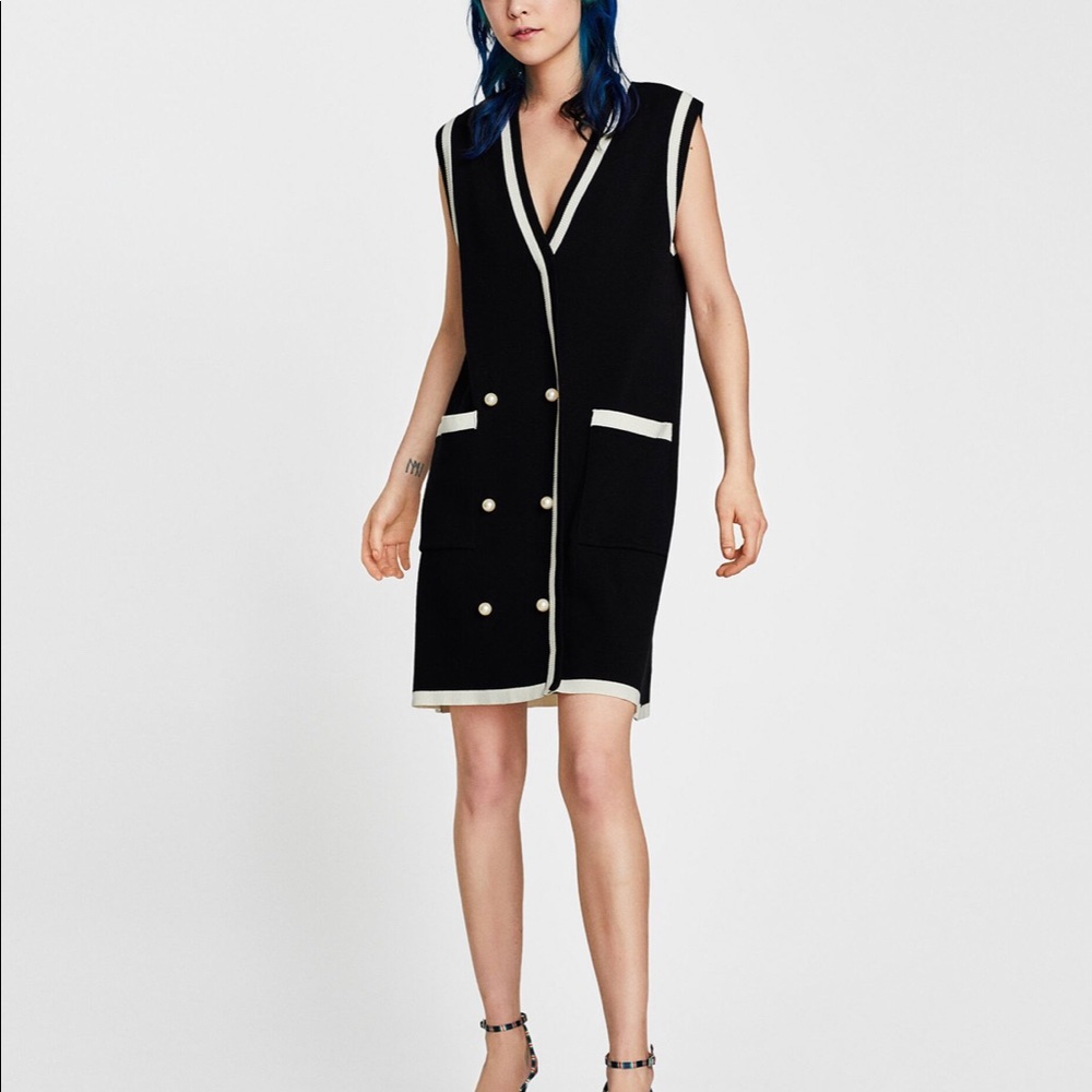 • Zara Knit Dress with Pearl Beads •